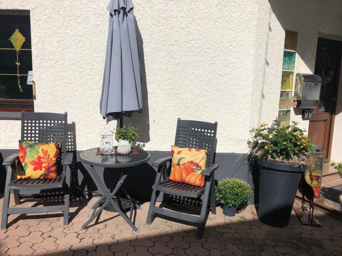 Gaestehaus Koehler Waldsolms Bagian luar foto