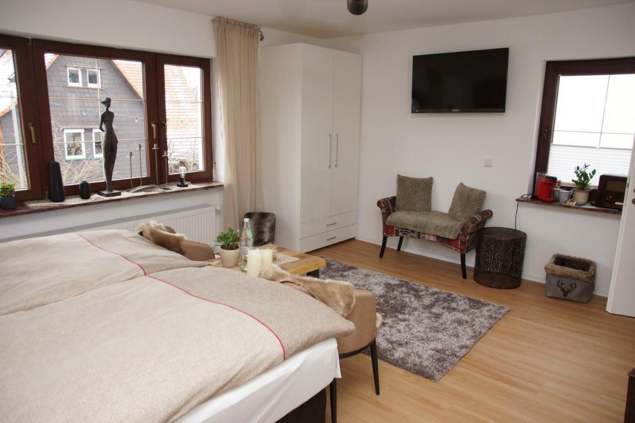 Gaestehaus Koehler Waldsolms Bagian luar foto